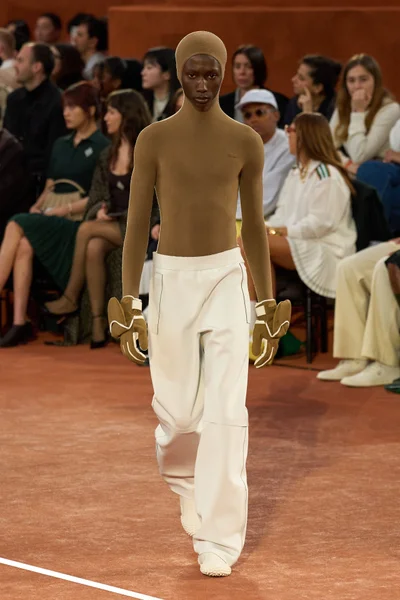 Look 6
